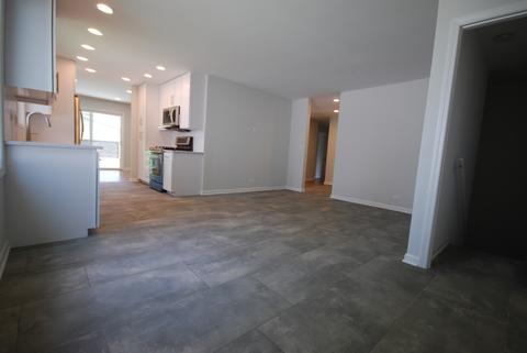 730 Devonshire Dr, Des Plaines, IL 60018 photo 7