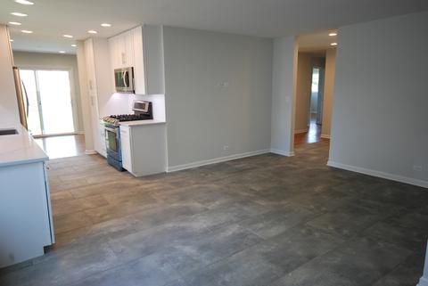 730 Devonshire Dr, Des Plaines, IL 60018 photo 6