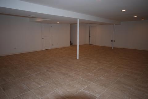 730 Devonshire Dr, Des Plaines, IL 60018 photo 22