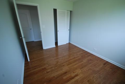 730 Devonshire Dr, Des Plaines, IL 60018 photo 20