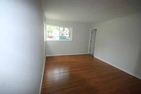 730 Devonshire Dr, Des Plaines, IL 60018 photo 15