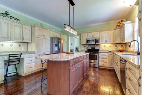 3003 Cherry Hills Dr, Champaign, IL 61822 photo 3