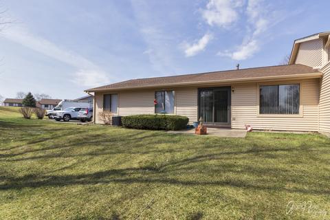 602 Devonshire Ct #A, Mchenry, IL 60050 photo 3