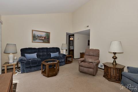 602 Devonshire Ct #A, Mchenry, IL 60050 photo 6