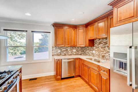 805 Heather Ln, Hoffman Estates, IL 60169 photo 7