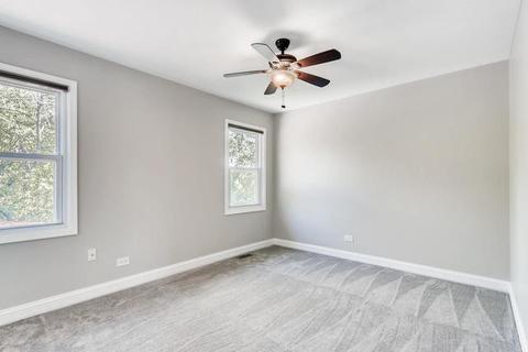 805 Heather Ln, Hoffman Estates, IL 60169 photo 11