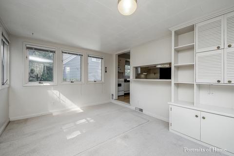 1114 N Scott St, Wheaton, IL 60187 photo 8