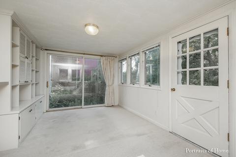 1114 N Scott St, Wheaton, IL 60187 photo 7