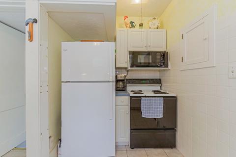 1510 Jackson St E, Bloomington, IL 61701 photo 12