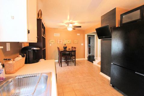 625 S May Ave, Kankakee, IL 60901 photo 15