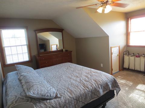 1300 Beacon Hill Ct, Normal, IL 61761 photo 11