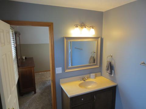 1300 Beacon Hill Ct, Normal, IL 61761 photo 12