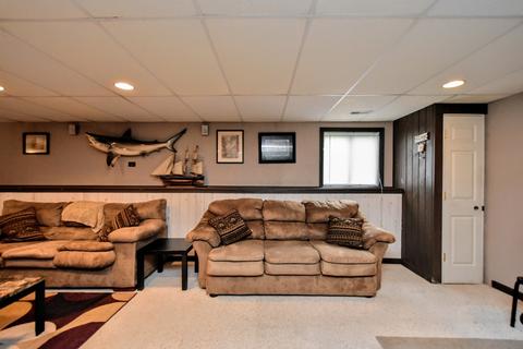 64 E Rustic Ln, Round Lake Beach, IL 60073 photo 41