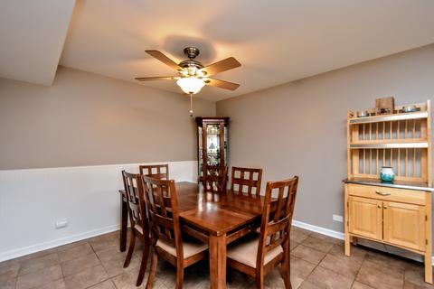 64 E Rustic Ln, Round Lake Beach, IL 60073 photo 18