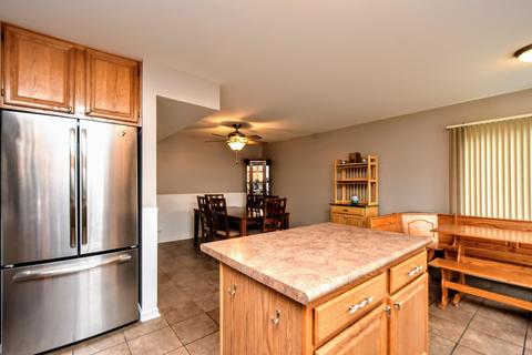 64 E Rustic Ln, Round Lake Beach, IL 60073 photo 15