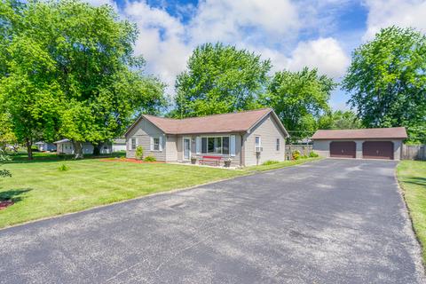 23304 W Leach Dr, Plainfield, IL 60586 photo 2