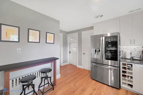 139 N Eastern Ave, Bartlett, IL 60103 photo 6