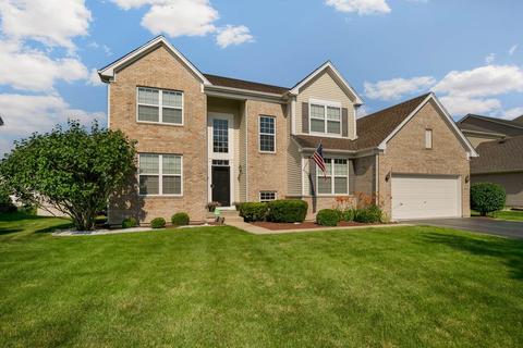 644 Versailles Dr, Bartlett, IL 60103 photo 2