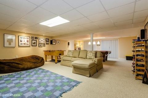 601 Fairway View Dr, Algonquin, IL 60102 photo 18