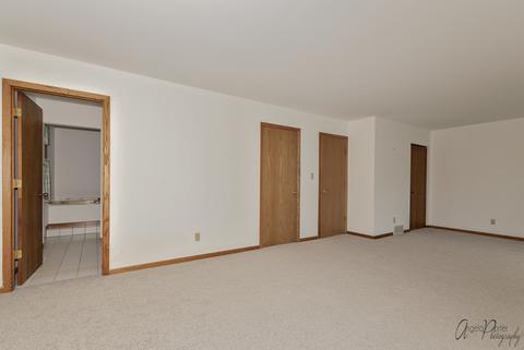 2011 Villanova Dr, Johnsburg, IL 60051 photo 16