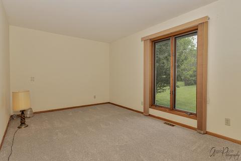 2011 Villanova Dr, Johnsburg, IL 60051 photo 22