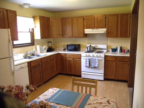 812 Christine Dr, Mchenry, IL 60051 photo 3