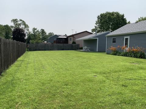 812 Christine Dr, Mchenry, IL 60051 photo 16