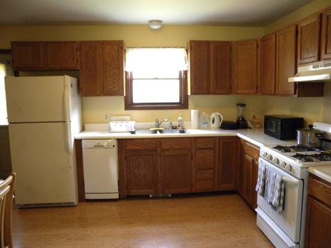 812 Christine Dr, Mchenry, IL 60051 photo 4
