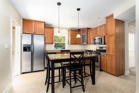 509 E State St, Cherry Valley, IL 61016 photo 9