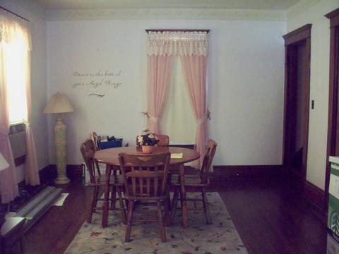 602 Edwards St, Aurora, IL 60505 photo 3