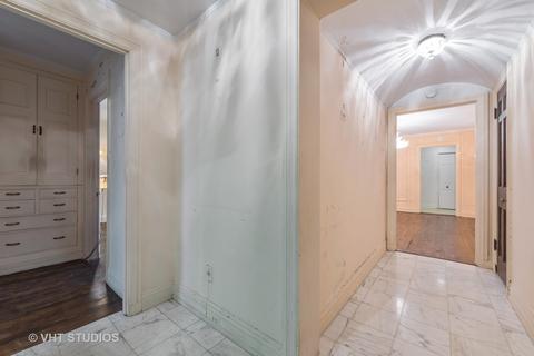 210 E Pearson St #3C, Chicago, IL 60611 photo 3