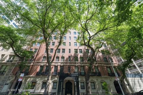 210 E Pearson St #3C, Chicago, IL 60611 photo 1