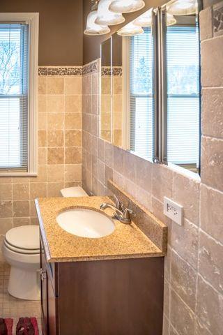 305 S Pine St, Mount Prospect, IL 60056 photo 16