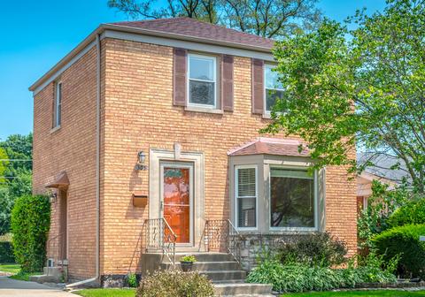 305 S Pine St, Mount Prospect, IL 60056 photo 2