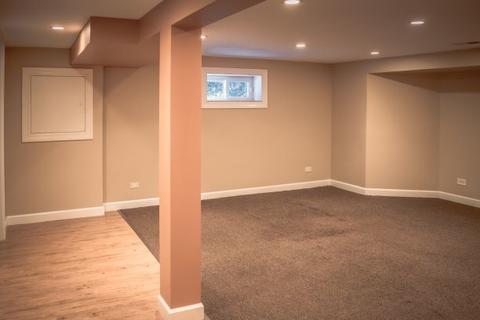 305 S Pine St, Mount Prospect, IL 60056 photo 21