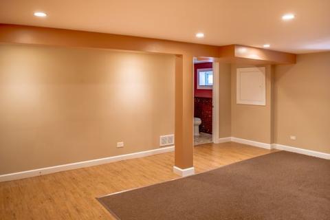 305 S Pine St, Mount Prospect, IL 60056 photo 19
