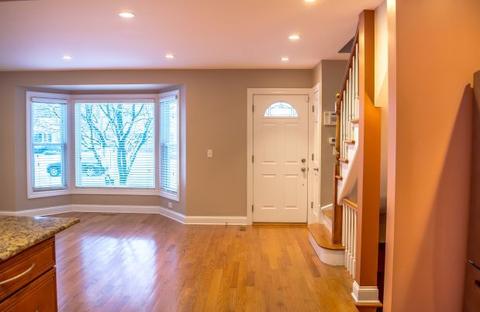305 S Pine St, Mount Prospect, IL 60056 photo 8