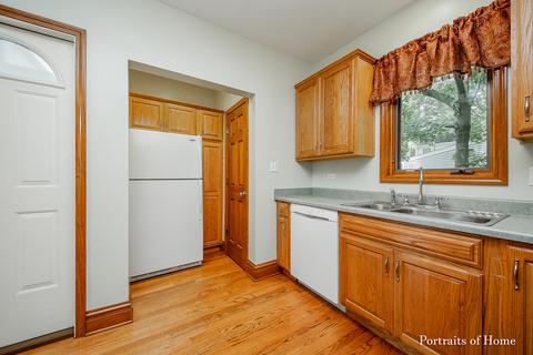 336 E Harrison Ave, Wheaton, IL 60187 photo 8