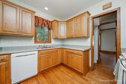 336 E Harrison Ave, Wheaton, IL 60187 photo 6