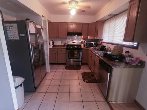 639 Harbor Ter, Bartlett, IL 60103 photo 7