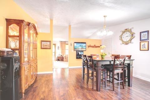 114 Nottingham Chase, Normal, IL 61761 photo 4