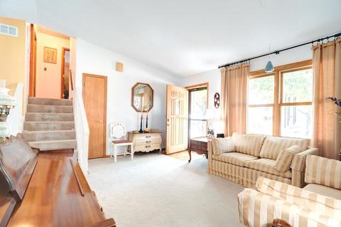 114 Nottingham Chase, Normal, IL 61761 photo 2