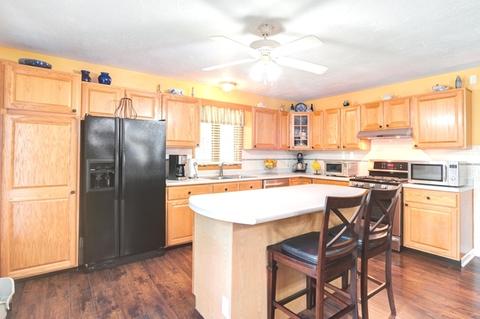 114 Nottingham Chase, Normal, IL 61761 photo 6