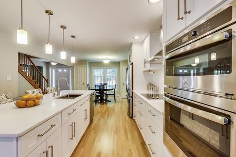 154 E Adams St, Elmhurst, IL 60126 photo 4