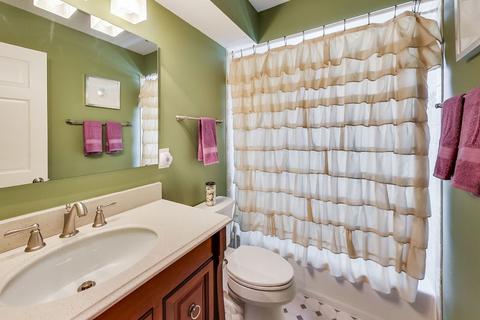 154 E Adams St, Elmhurst, IL 60126 photo 16