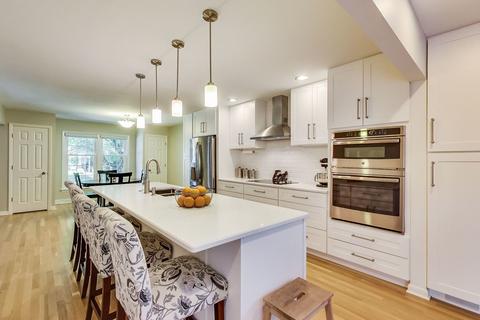 154 E Adams St, Elmhurst, IL 60126 photo 5