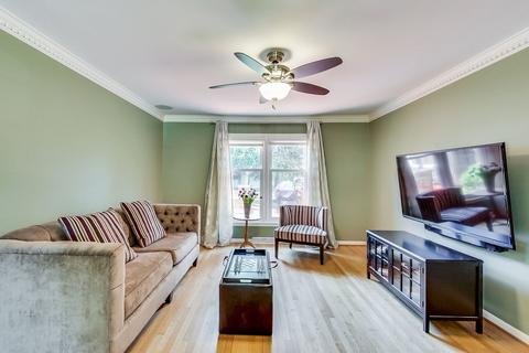 154 E Adams St, Elmhurst, IL 60126 photo 9