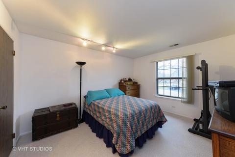 1056 Deerpath Ct #B2, Wheeling, IL 60090 photo 6