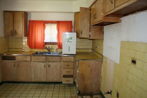 2913 Stafford Dr, Markham, IL 60428 photo 9