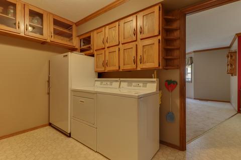 1515 Dover Rd, Bloomington, IL 61704 photo 24